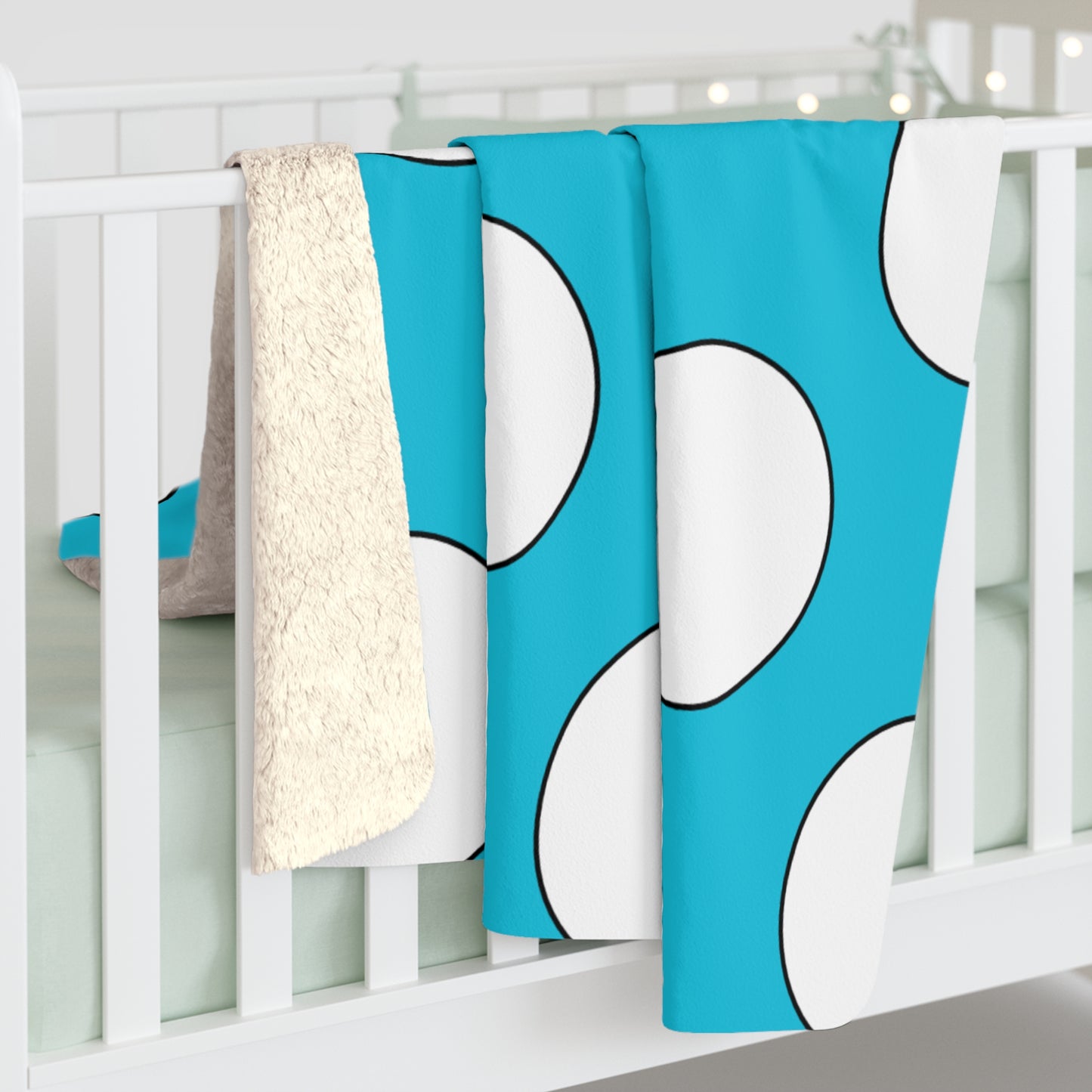 Honduras Retro Polka Dots Blanket Throw