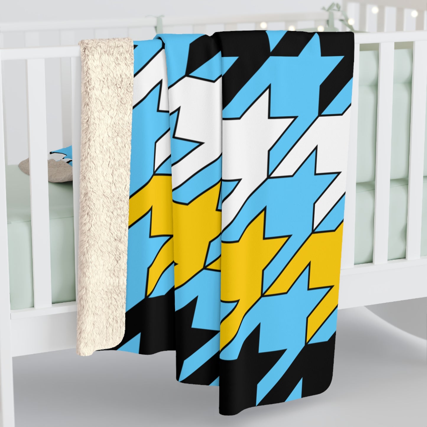 Saint Lucia Retro Houndstooth Blanket Throw