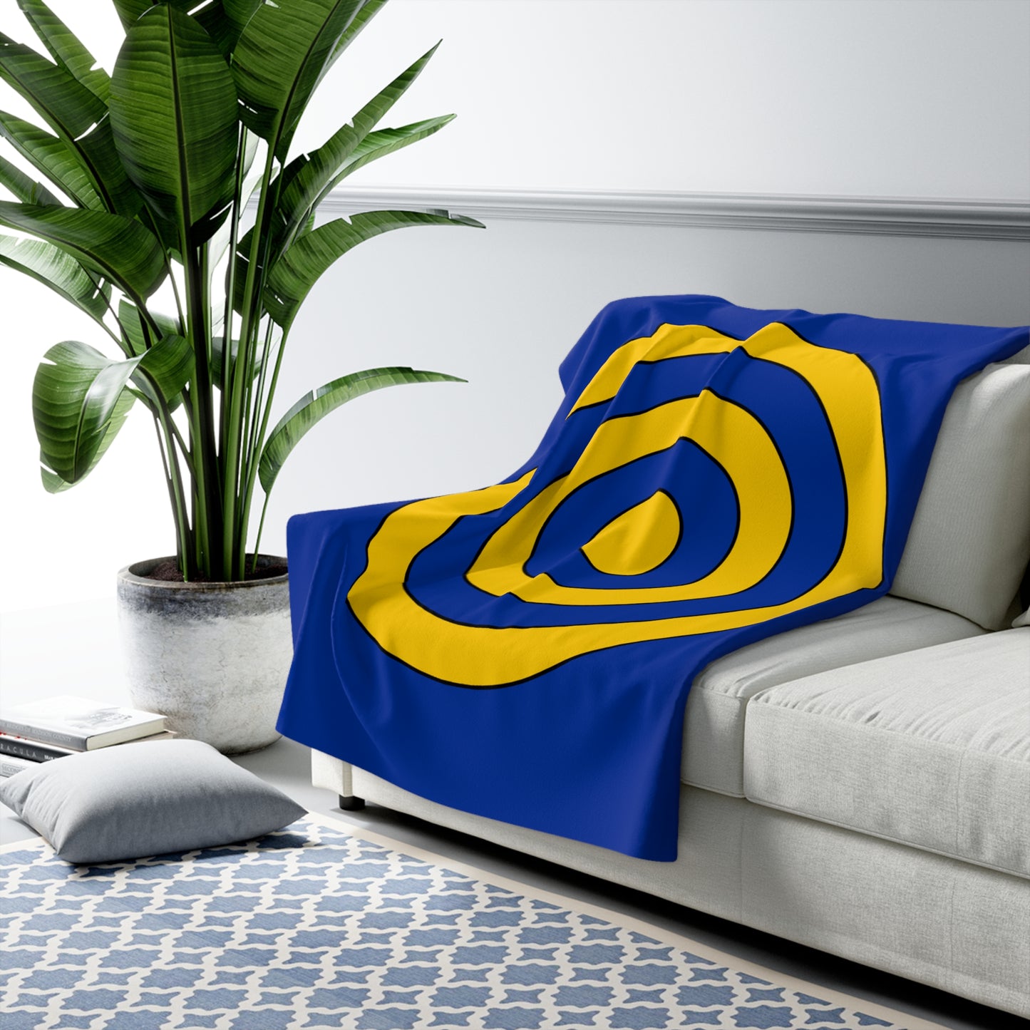 European Union Retro Target Blanket Throw