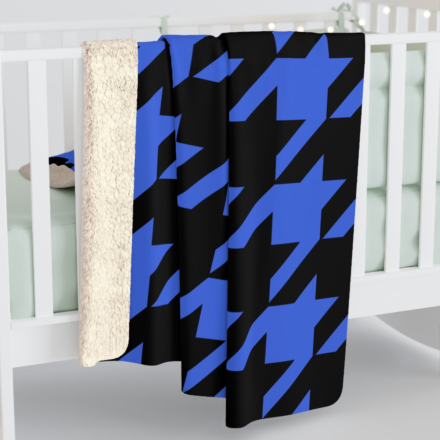Royal Blue, Black Retro Houndstooth Blanket Throw