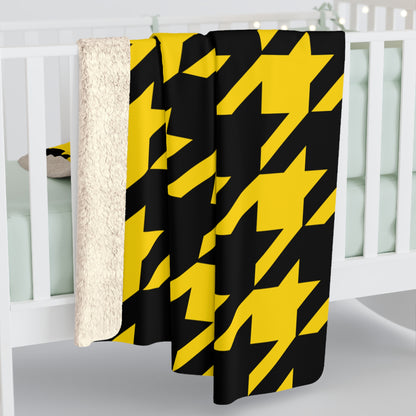 Gold, Black Retro Houndstooth Blanket Throw
