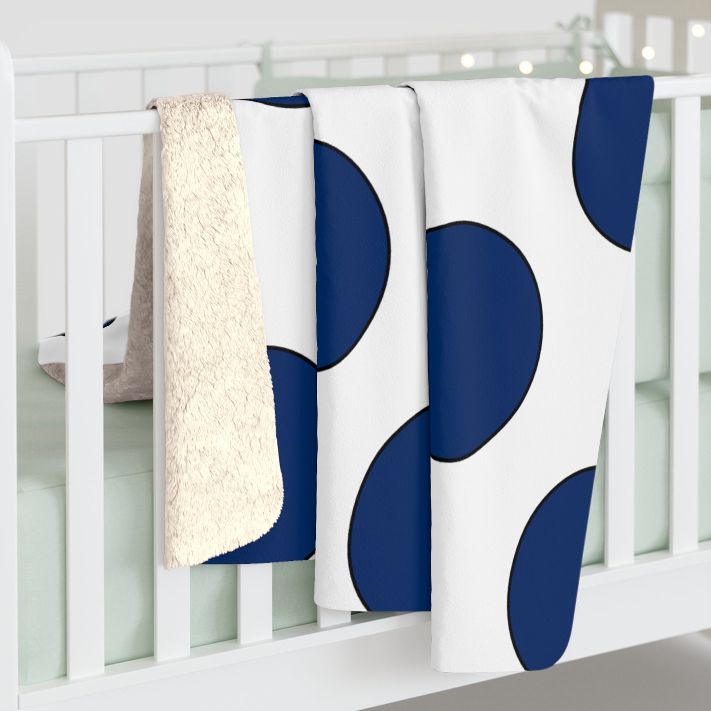 Finland Retro Polka Dots Blanket Throw