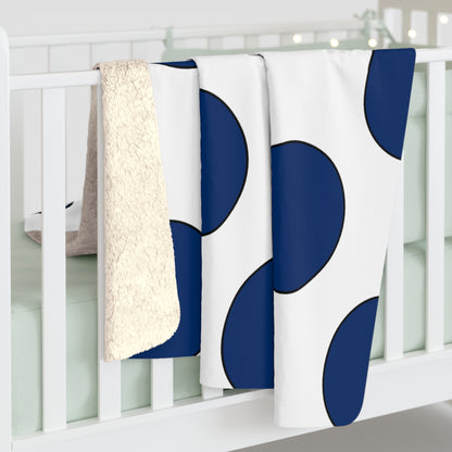 Finland Retro Polka Dots Blanket Throw
