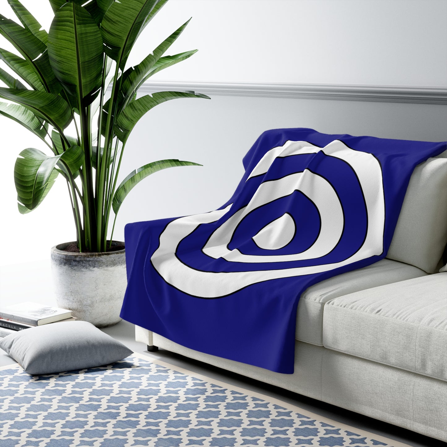 Navy Blue, White Retro Target Blanket Throw