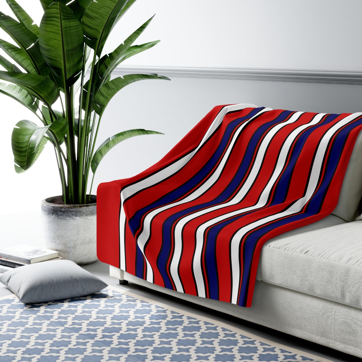 Liberia Retro Stripes Blanket Throw
