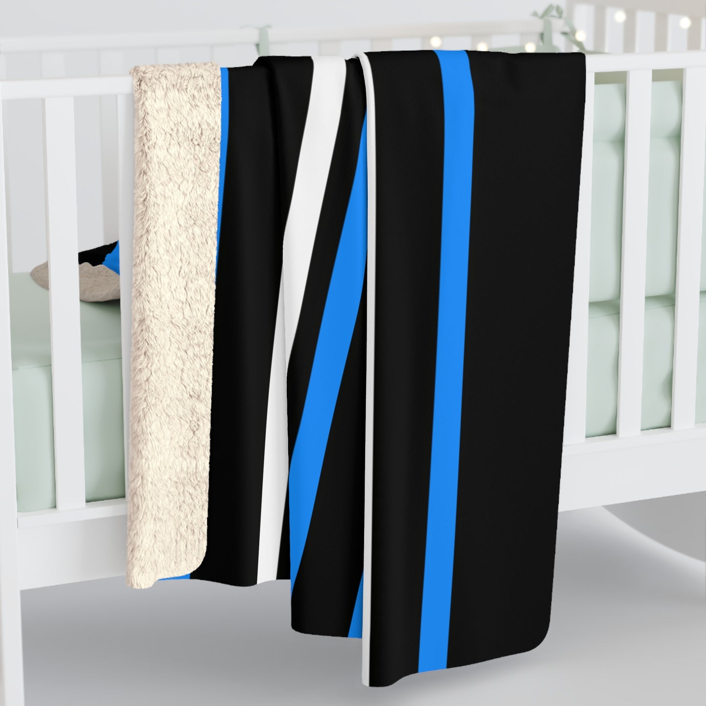 Estonia Retro Stripes Blanket Throw