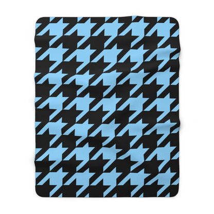 Light Blue, Black Retro Houndstooth Blanket Throw