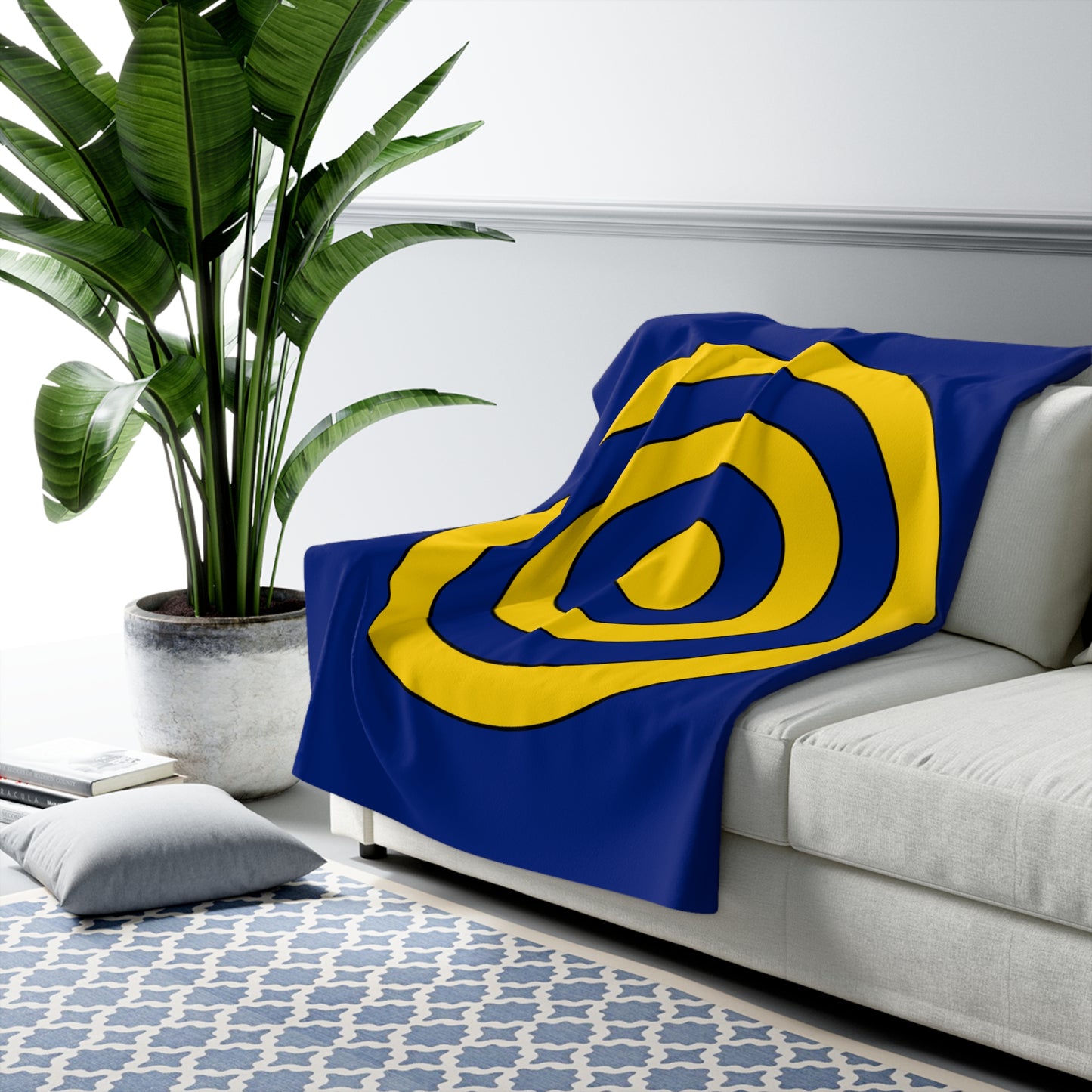 Tokelau Retro Target Blanket Throw
