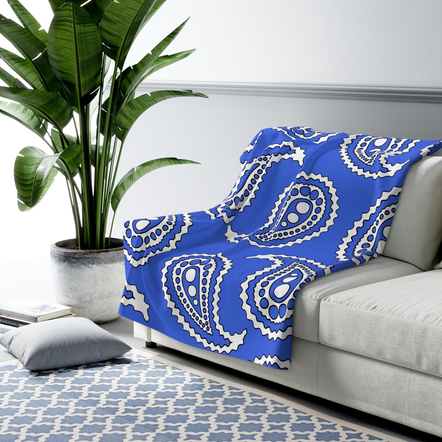 Royal Blue, White Retro Paisley Blanket Throw