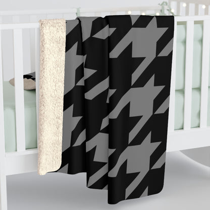 Grey, Black Retro Houndstooth Blanket Throw