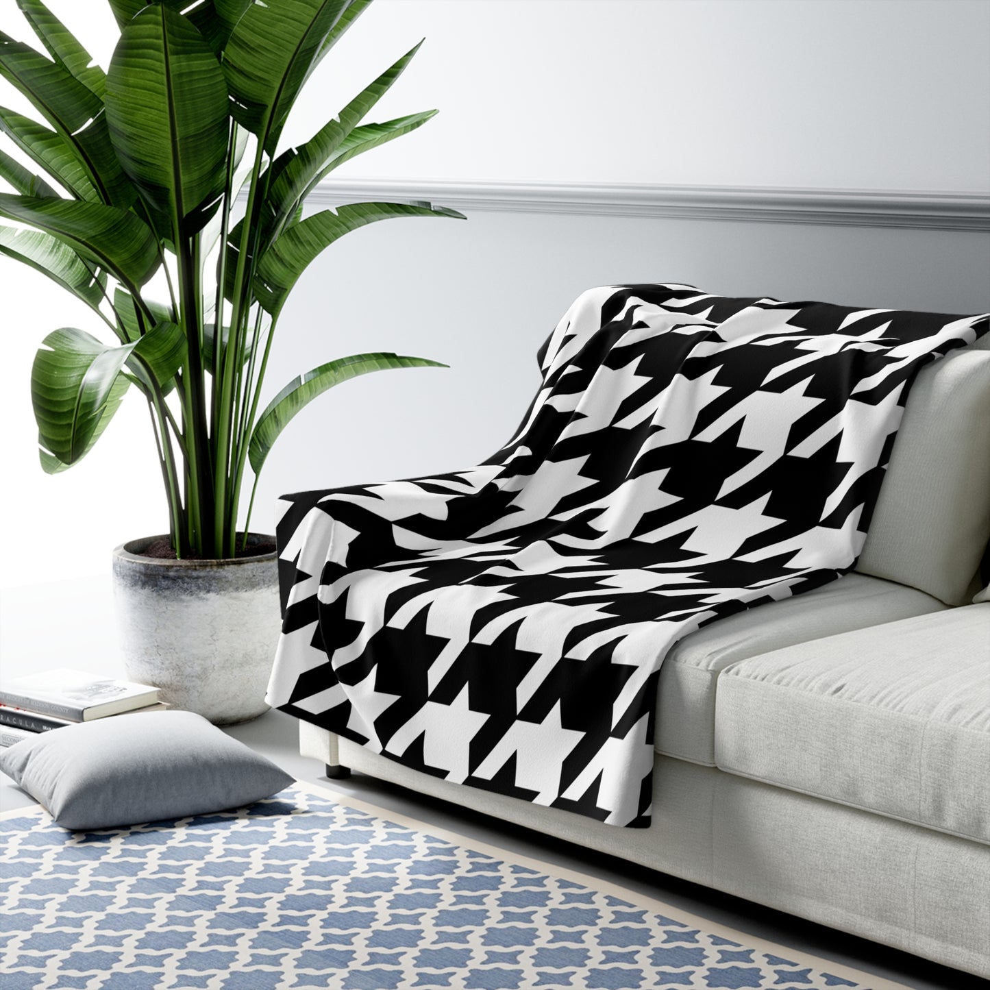 White, Black Retro Houndstooth Blanket Throw