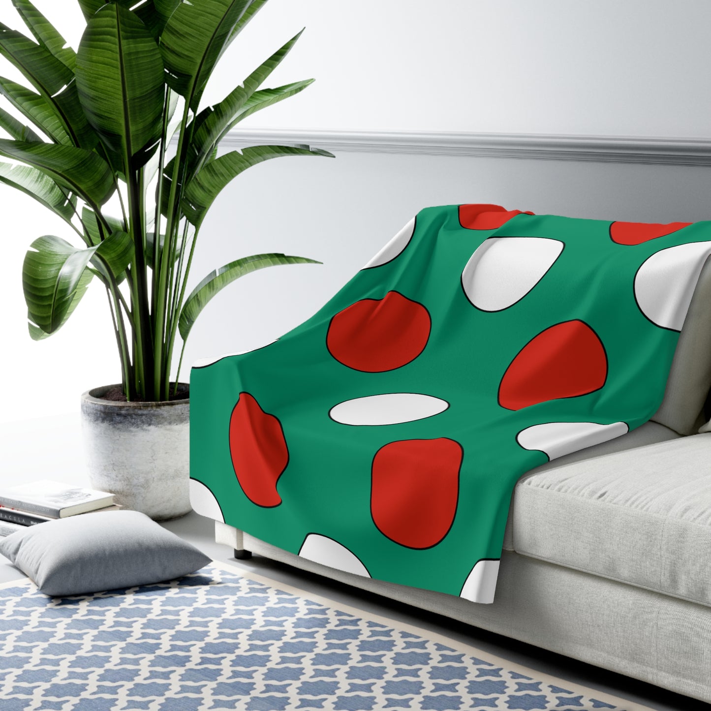 Bulgaria Retro Polka Dots Blanket Throw
