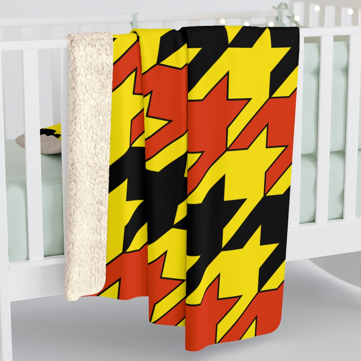 Uganda Retro Houndstooth Blanket Throw