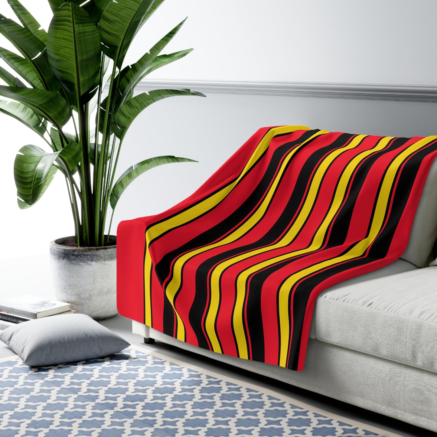 Belgium Retro Stripes Blanket Throw